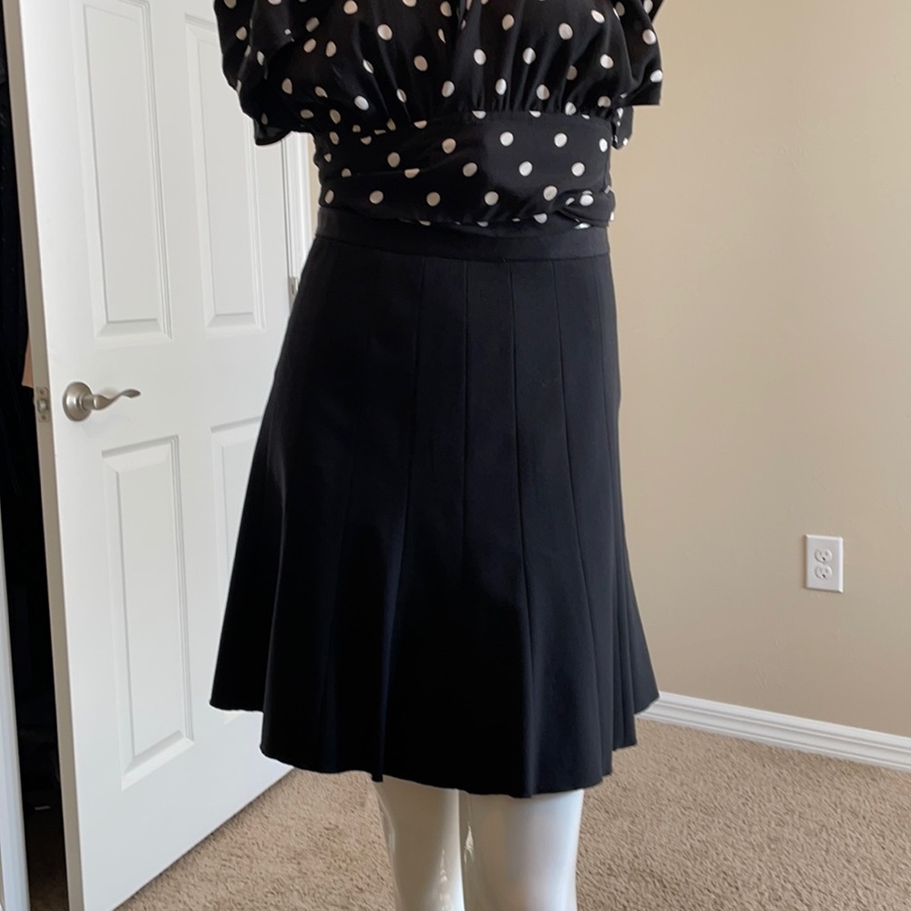 Elie Tahari Black Stretch Wool Princess Seamed Flare Skirt 2 Grosgrain Waist